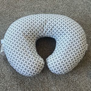 Boppy pillow